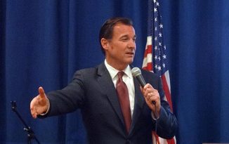 Suozzi Helps Get Funds for Live-Entertainment Venues and Restaurants in New York in COVID-19 Relief Package