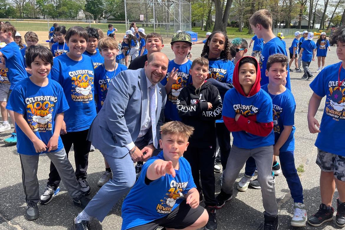 Legislator Koslow Celebrates 100 Years of Newbridge Road School