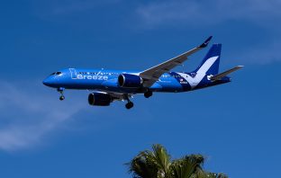 Breeze Airways and Long Island MacArthur Airport Celebrate New Nonstop Destination – Sarasota, FL