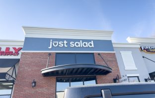 Just Salad Restaurant Chain Announces Lease Signing in East Meadow, NY