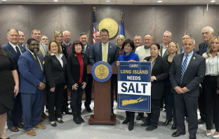 Rep. Nick LaLota Leads Bipartisan Call for Urgent SALT Relief at Smithtown Press Conference, Cites Sky-High Taxes and Outmigration Crisis