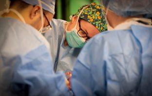 Long Island Jewish Medical Center, Cohen Children’s Medical Center Earn Bariatric Surgery Quality Accreditation